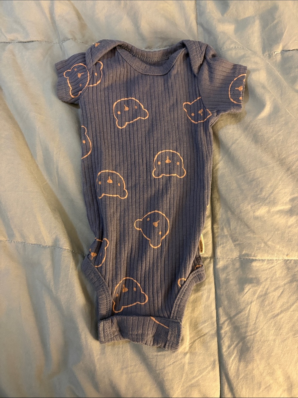 Ribbed Short-Sleeve Baby One-Piece in Navy with Peach Animal Motif